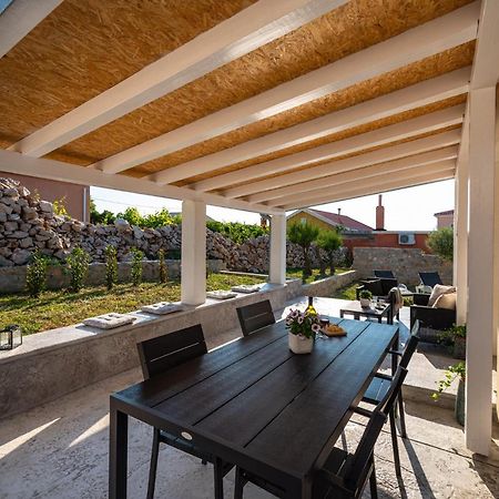 Holiday House Ventum Razanac Ngoại thất bức ảnh