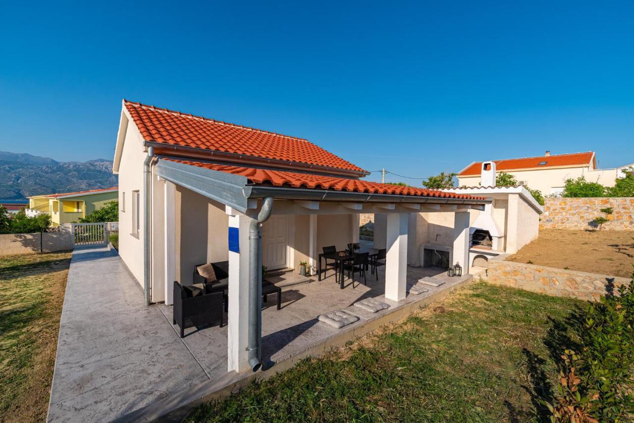 Holiday House Ventum Razanac Ngoại thất bức ảnh