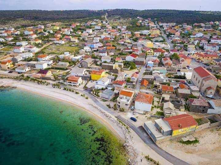 Holiday House Ventum Razanac Ngoại thất bức ảnh